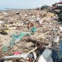 Alamak! Bibir Pantai Muaro Lasak Dipenuhi Sampah