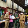Kejar Target Herd Immunity di Wilayah Desa Perbatasan, Warga yang Divaksin Dikasih Sembako
