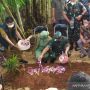 KASAD Jenderal Dudung Datangi Rumah Dua Sejoli Korban Tabrakan di Ngreg