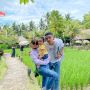 Fuji Liburan Bareng Gala Sky Andriansyah dan Fadly di Bali: Biasanya Ada Mami Papi ya Gal