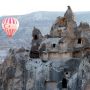 Terkenal dengan Balon Udara, Ternyata Cappadocia Tak Kalah Indah saat Turun Salju