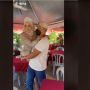 Viral Momen Pengantin Wanita Disabilitas Digendong Suami, Bukti Cinta Tak Pandang Fisik
