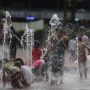 Mengisi Libur Tahun Baru di Taman Kota Jakarta