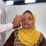 Viral Nenek Dirias Wajah Ditempel Lakban, Hasil Bikin Pangling Serasa 30 Tahun Lebih Muda