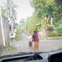 Viral Dua Nenek Berantem Bak Dendam Kesumat, 'Perang Nyi Pelet vs Nini Ragarunting'