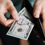 6 Pelajaran Berharga yang Bisa Kita Dapatkan saat Tidak Punya Uang