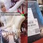 Nganter Paket, Kurir Nanya Alamat Ke Pengantin, Warganet: Sekalian Numpang Makan