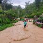 Banjir di Solok Sumbar, 3 Rumah hingga Jembatan Rusak