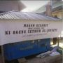 Kreatif Hindari Maling, Warga Pasang 'Makam Keramat' untuk Melindungi Penyimpanan Genset