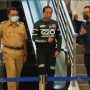 Gaya Jokowi Pakai Jaket G20 Saat Tinjau Fasilitas Untuk MotoGP Di Bandara Zainuddin Abdul Madjid Lombok