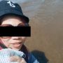 Viral Ibu-ibu Senang Campur Panik Rela Diterjang Ombak Besar di Pantai: Demi TikTok