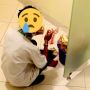Sedih! Karyawati Ini Kepergok Makan Roti Sisa, Alasannya Sukses Bikin Tertampar