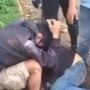 Maling Ayam Langsung Dihukum, Netizen Minta Maling Duit Rakyat Diperlakukan Seperti Ini