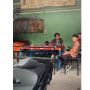 Viral Sejoli Asyik Pacaran di Warkop, Warganet Salfok Lihat Posisinya: Lagi Ngobrol Tapi Mukanya Dekat