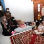 Beri Dukungan Moril, Mensos Kunjungi Anak-anak yang Berjuang Melawan Sakit  di Rumah Singgah