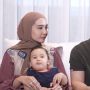 Zaskia Sungkar Siap-Siap Menyapih Anaknya, Bagaimana Cara Agar Tidak Drama?