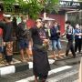 Jero Pasek, Pawang Hujan Untuk Prosesi Pelebon Ida Cokorda Pemecutan XI di Denpasar Viral