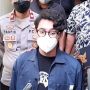 Penampakan Stylish Ardhito Pramono Saat Digiring Polisi Menuju RSKO