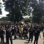 Kecewa Ridwan Kamil Tak Dorong Pemecatan Arteria Dahlan, Paguyuban Seniman Sunda Geruduk Gedung Sate