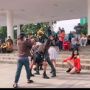 Buat Video Dance Cover Kpop di Publik, Emak-emak Zumba Bikin Salfok: Diajak Battle Seru