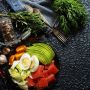Mudah, Ini 5 Cara Defisit Kalori Makanan Tanpa Harus Menghitungnya!