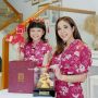 7 Ide Outfit Imlek Ala Artis yang Bisa Ditiru: Cheongsam Gisel atau Gamis Citra Kirana?