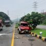 Sopir Diduga Ngantuk, Dua Kendaraan Terlibat Kecelakaan di Tol Tangerang-Merak