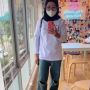 Pamer Gaya Usai Jadi Penggemar BTS, Emak-emak Ini Sukses Bikin Anak Muda Insecure