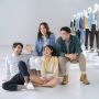 Gaya Reza Rahadian, Sophia Latjuba, Eva Celia & Jerome Polin dalam Balutan Koleksi Terbaru Uniqlo 2022 Spring/Summer