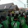 Viral! Beri Bintang Satu dan Maki Driver, Rumah Pelanggan Digeruduk Puluhan Ojol Cirebon