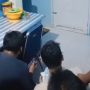 Beri Kejutan Ultah Teman, Para Pemuda Syok Mendadak Diam Gegara yang Datang Malah Sosok Ini