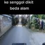 Viral Pemotor Tremor Lewat Jembatan, Penampakannya Bikin Ngeri: Senggol Dikit Auto Beda Alam