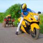 Tarik Tambang Moge Suzuki Hayabusa Melawan Traktor Buatan India, Hasilnya Tak Terduga