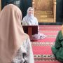 Pesan Oki Setiana Dewi untuk Artis yang Suaminya Diisukan Selingkuh: Baca Surat Alfurqan Ayat 74