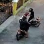 Viral Bidan Berjilbab Jadi Korban Begal Payudara, Pelaku Pepet Motor Lalu Beraksi