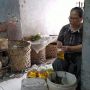 Minyak Goreng Mulai Langka, Penjual di Pasar Bulu Semarang Mengaku Kehilangan Pembeli
