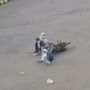 Kasihan! Lagi Asyik Joging, Emak-emak Ditabrak Orang Dari Belakang, Warganet: Mau Sehat Jadi Sakit Pinggang