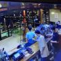 Kurang Komunikasi, Aksi Barista dan Waiter Pecahkan Gelas Tuai Perdebatan, Siapa yang Salah?