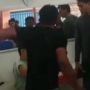 Viral Aksi Bejat Bos Warteg, Ditinggal Istri Mudik, Karyawan Sendiri Diperkosa