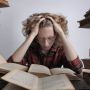 4 Problematika yang Sering Dialami Mahasiswa Tingkat Akhir, Kamu Merasakannya Juga?