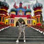 Wih, Dewi Perssik Bangun Tempat Wisata Taman Bunga