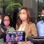 Dhena Devanka Sindir Sosok Selingkuhan yang Disebut Mbak Cilok Dan Tunjukkan Foto Lebam