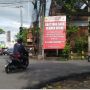Baliho Viral di Kerobokan Bali Berisi Sentilan Sarkasme Malu Sama Pacar, Ternyata Begini Cerita di Baliknya