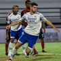 Kalahkan Persipura, Persib Kembali Ke Jalur Juara Liga 1