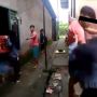 Viral Suami Pilih Wanita Lain, Pasutri Cekcok dan Adu Jotos Depan Rumah, Tingkah Tetangga Bikin Publik Gemas Karena ini