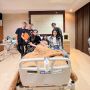 Krisdayanti Pajang Foto Bayi di Layar Ponsel, Inikah Wajah Baby A?