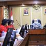 Diminta Jokowi Sederhanakan Aturan JHT, Menaker Siap Revisi Permenaker