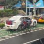 Viral Dua Mobil Dinas Polisi Parkir Di Jalur Sepeda Bundaran HI, Warganet: Mengambil Yang Bukan Haknya
