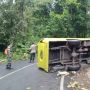 Minibus Angkut 14 Pelajar dari Jakarta Kecelakaan Terbalik di Lereng Ijen Banyuwangi, Begini Kondisinya