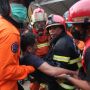 Rumahnya Terbakar Hebat, Pria Surabaya Ini Terjebak Kobaran Api, Diselamatkan Posisi Bersila Sambil Baca Surat Yasin